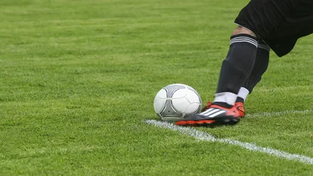 ¡Un zapatazo, tres puntos y mucho oxígeno! Deportivo vence 1-0 al Cádiz en Riazor