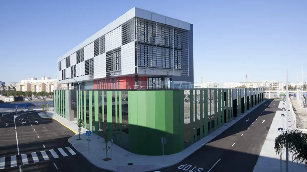 Reproducción de cómo quedará el edificio Europa de la Zona Franca.