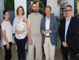 El alcalde de Chiclana visita MG Belleza, el centro de formación que está revolucionando Fuente Amarga