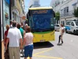 Refuerzo del transporte público en Chiclana para el verano con más autobuses a la playa y nuevas medidas para menores