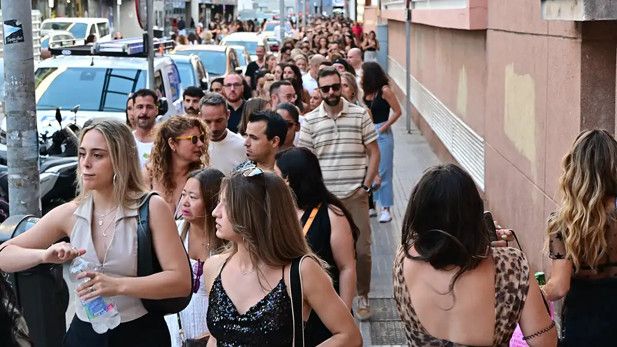 Así fue el concierto de Jennifer López en Cádiz: 'brilli brilli', ritmo… y mucho sitio vacío