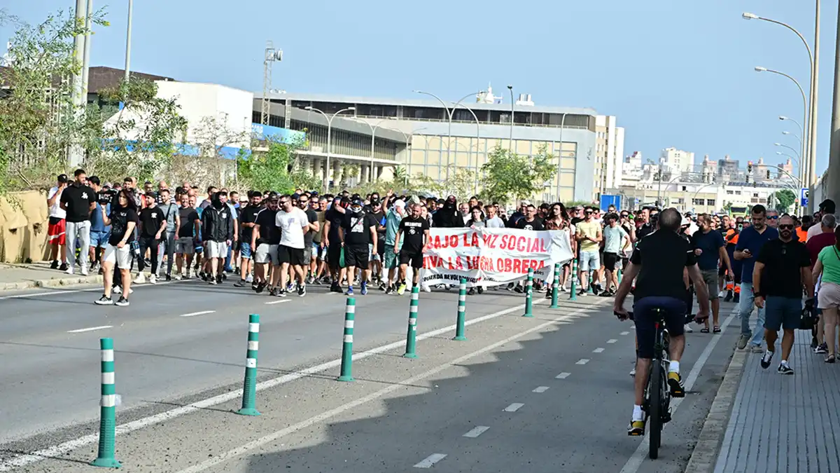 Manifestación duramte la huelga del metal en Cádiz