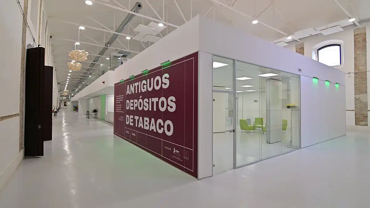 Imagen de los nuevos depósitos de Tabaco tras la primera fase de su reforma.