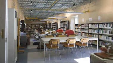 Interior de la Biblioteca García Gutiérrez de Chiclana.