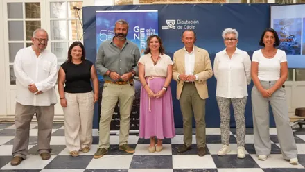 Acto de presentación de Generamma en Chiclana con el alcalde y otras fuerzas políticas así como la organización.