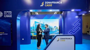 En el encuentro se anunció la participación de la Zona Franca en el congreso Sun&Blue, que se celebrará en noviembre en Almería y estará dedicado al turismo azul.