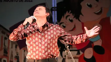 Juan Santamaría inaugura en Chiclana el Festival ‘Ay, chiclanera’ con un tributo a Carlos Cano