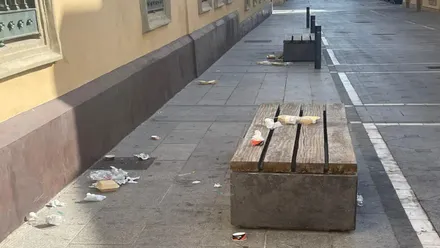 Calles sucias en el Puerto de Santa María