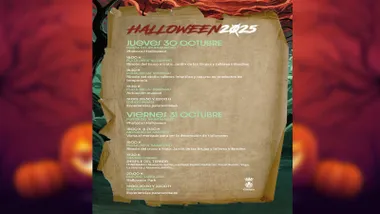 Fondo borroso de Halloween y cartel en primer plano con las actividades de Halloween en Chiclana.