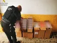La Guardia Civil frustra un intento de contrabando con 3.000 cajetillas de tabaco escondidas en un coche en la A-381