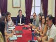 Cádiz refuerza su estrategia contra el absentismo escolar con más coordinación institucional