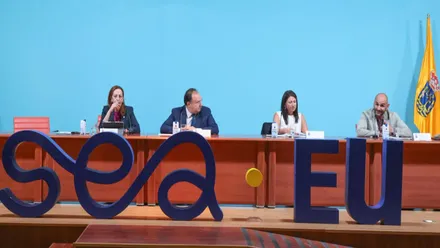 Charla con los ponentes en la BEING SA-EU.