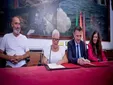 El Ayuntamiento firma un convenio con Agadi para avanzar en accesibilidad universal