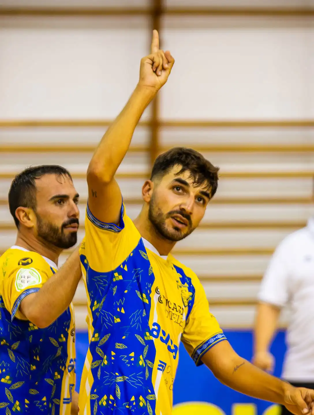 El lesionado Abraham Cintado celebra uno de sus goles de esta temporada.