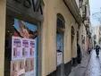 “Juan y Marisol se quedan”: el Sindicato de Inquilinas empapela los BBVA en Cádiz