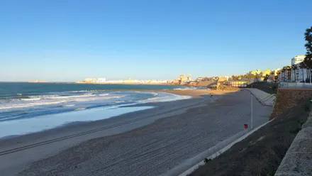 Cielos despejados en Santa María del Mar de Cadiz