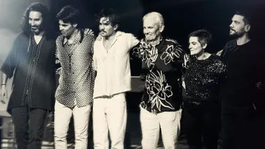 Fotografía en blanco y negro del sexteto de Baldo Martínez.