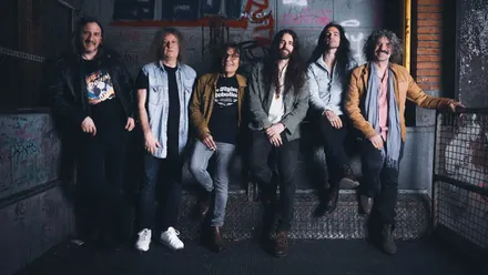 Formación del grupo Rebrote, con Jaime Moreno e Iñaki Antón, los dos primeros por la derecha. Foto: Redes Sociales Rebrote