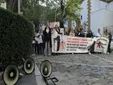 Protesta de las limpiadoras de la UCA durante la visita de empresas interesadas en el nuevo pliego