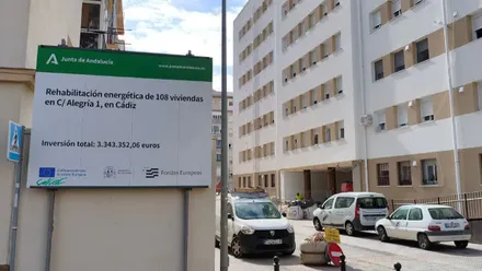 Imagen de obra del parque de viviendas de la Junta de Andalucía. Foto: Eulogio García.