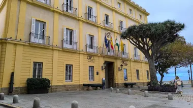 Sede del rectorado de la Universidad de Cádiz.