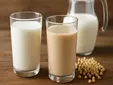 Leche o bebida de soja, el error que comete mucha gente al pensar que son iguales