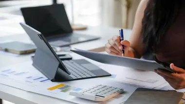 Factura electrónica: el cambio que se acerca a los pequeños negocios de Cádiz te guste o no