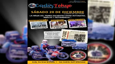 Cartel en el que destacan recortes de prensa y una moto para la inauguración del nuevo local.