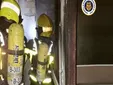 Madrugada de tensión en Chipiona por un incendio en una casa de dos plantas