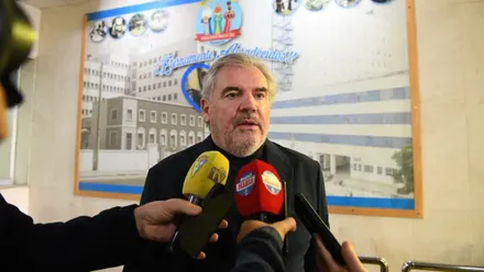 El presidente del Cádiz CF, Manuel Vizcaíno, atiende a los medios