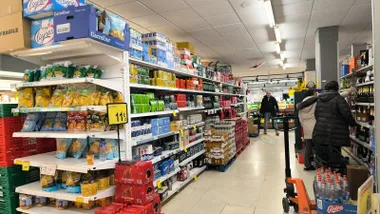 Imagen de un supermercado de Cádiz. Foto: José Luis Porquicho Prada.