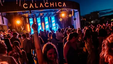 Calachica ha presentado su progamación de Carnaval en 'CarpaChica'.