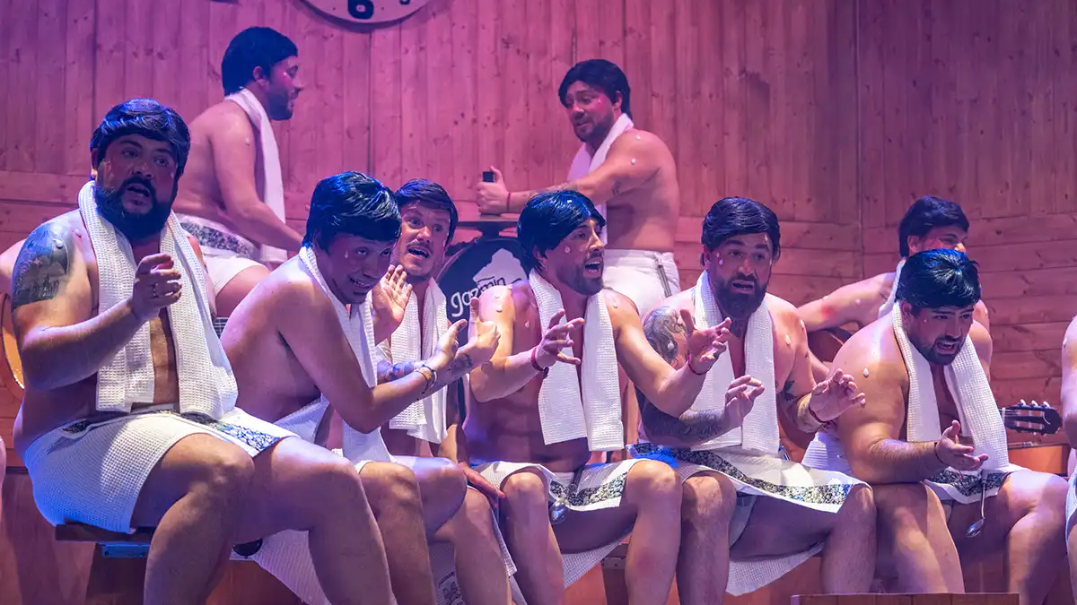 Chirigota 'Los Ahumaos' durante su pase de preliminares. Foto: José María Reyna