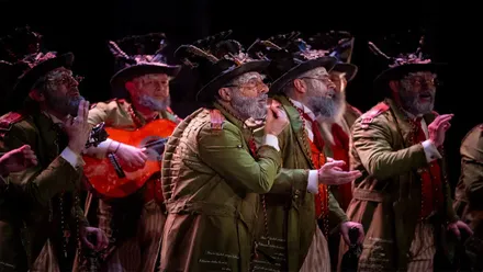 La modalidad de comparsa cierra con éxito la última noche de preliminares