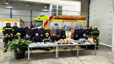 Bomberos formados junto al delejado José Vera, de Chiclana.