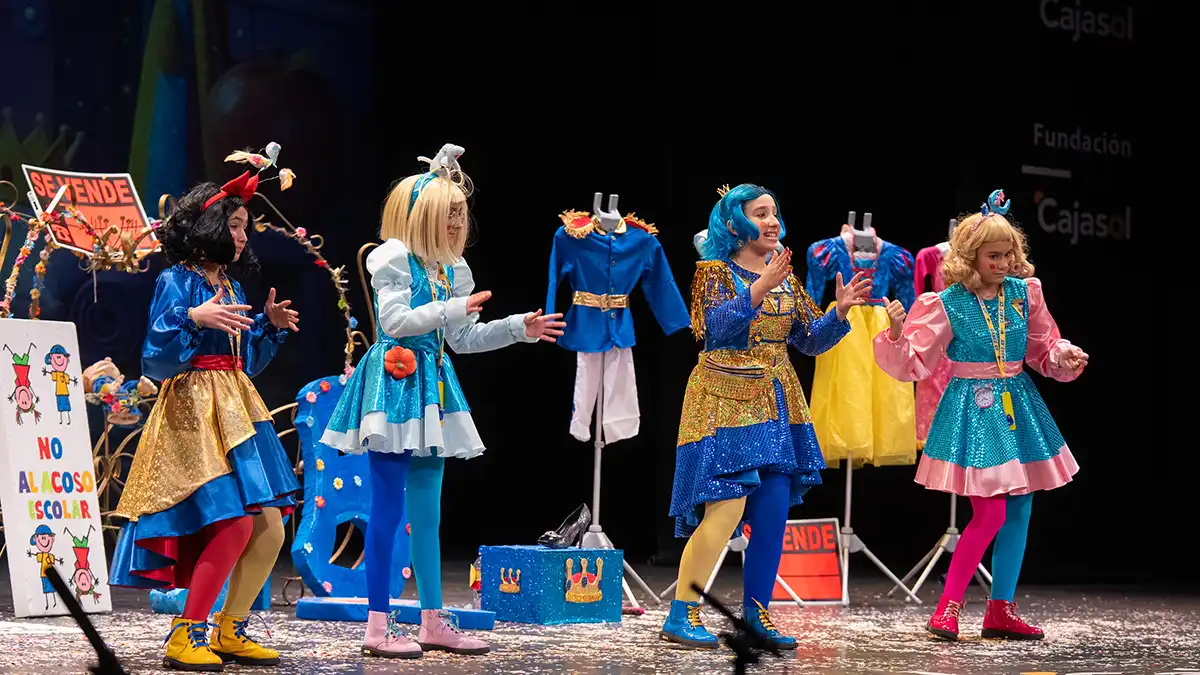Cuarteto infantil 'Las tatatatataranietas del Colorín Colorado' en la primera semifinal. Foto; José María Reyna.