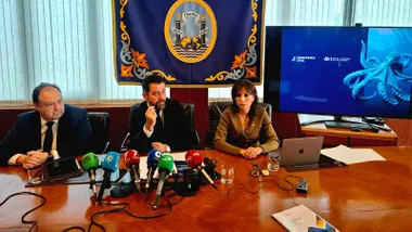 Momento de la presentación del convenio Zona Franca-UCA. Foto: Eulogio García.