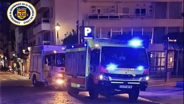 Dos vehículos de bomberos en El Puerto.