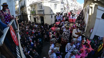 Continúa la programación del Carnaval de Cádiz 2026 este miércoles 18 de febrero