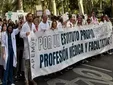 La Asociación Española de Consumidores exige al Gobierno actuar ya para frenar la huelga médica nacional