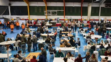 Vecinos de Grazalema en el Pabellón de Ronda.