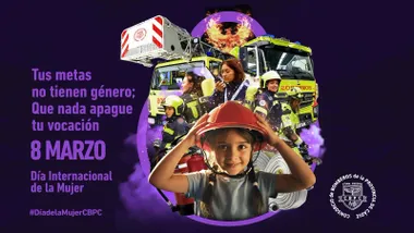 En fondo morado el cartel del 8M del Consorcio de Bomberos de Cádiz.