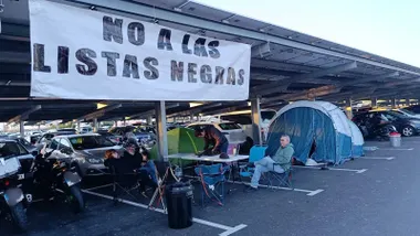 La CTM ha iniciado hoy una campada en su campaña contra las listas negras en el sector del metal.