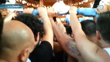 Un momento del vídeo de 2014 con la subida de Jesús Caído por la rampa de la Catedral.