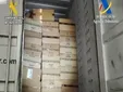 Sorpresa en el puerto de Algeciras al hallar 47.500 cajetillas de tabaco de contrabando en un remolque