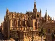 No es Burgos ni Toledo,esta es la catedral más grande de España y está en Sevilla
