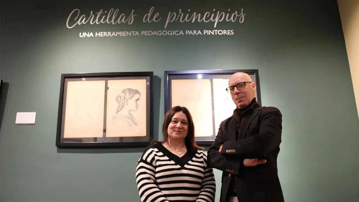Susana Rivas y Jesús Romero en la exposición de Chiclana.