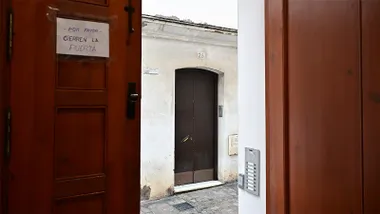 “Nos sentimos abandonadas”: los problemas de convivencia en una finca de Procasa llegan a la Policía y los Juzgados