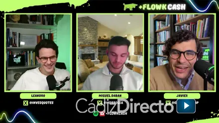 Captura de pantalla del capítulo 9 del podcast '+FlowKCash' en el que ironizan sobre la "espectacular" salida a bolsa del Cádiz CF. Foto: YouTube.