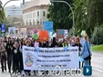 “Nuestros hijos no necesitan compasión”: familias protestan en Cádiz por una educación inclusiva